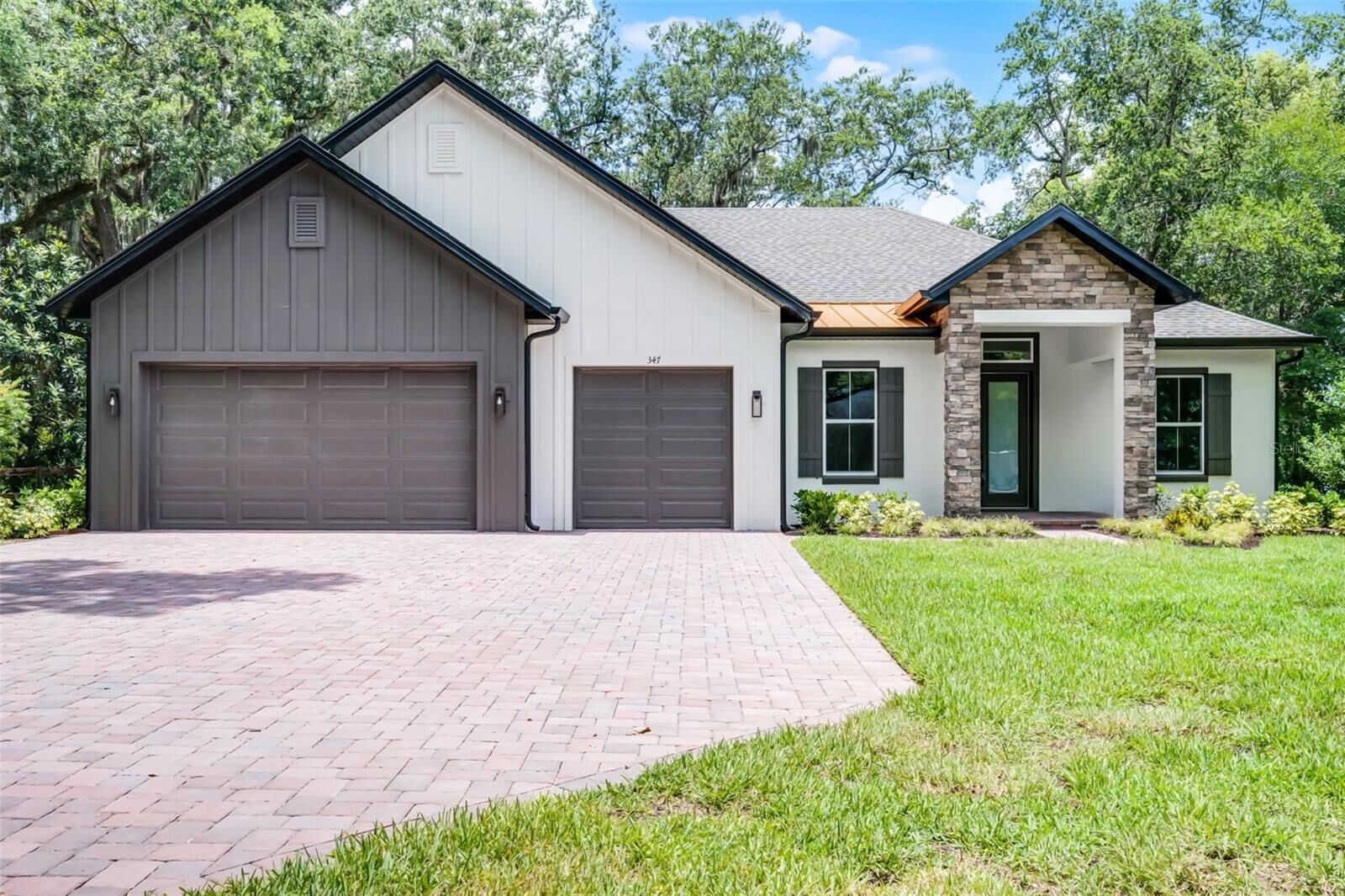 Property Photo:  347 Mission Road  FL 32765 