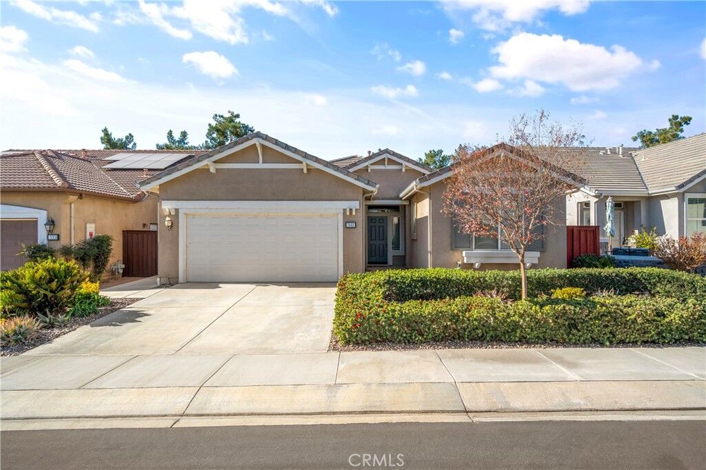 Property Photo: 341 Chi Chi Circle CA 92545