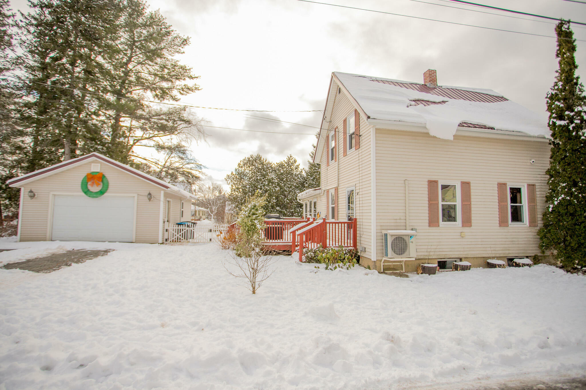 Property Photo:  62 Carroll Street  ME 04468 