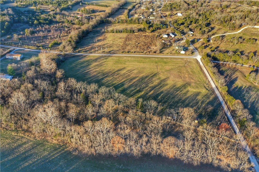 Property Photo:  7304 Old Ritchie Road  AR 72644 