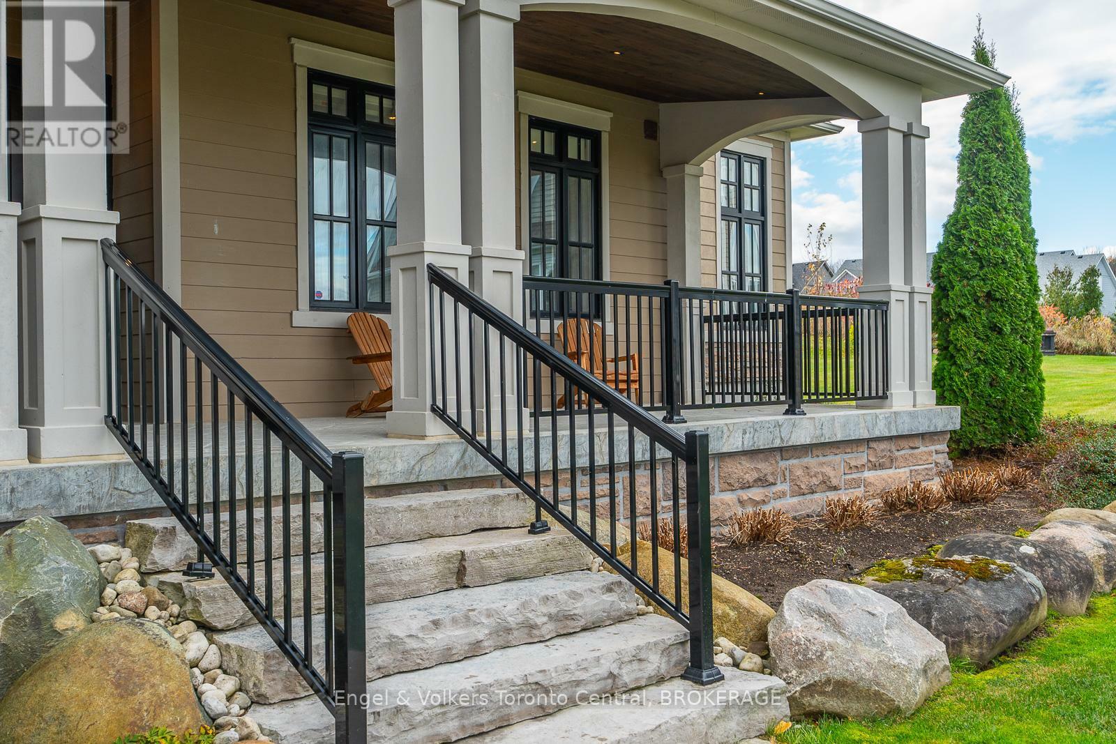 Property Photo: 280 Sunset Boulevard ON N0H 2P0