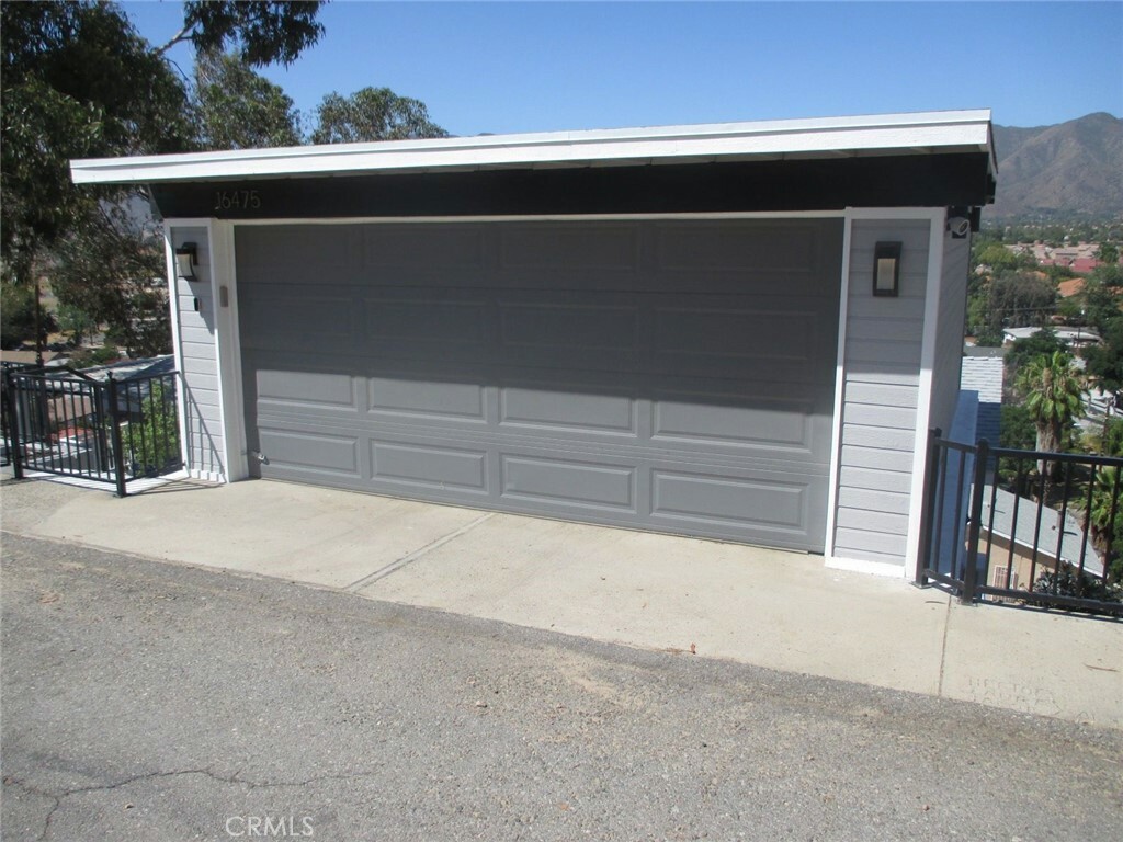 Property Photo:  16475 Bailey Street  CA 92530 