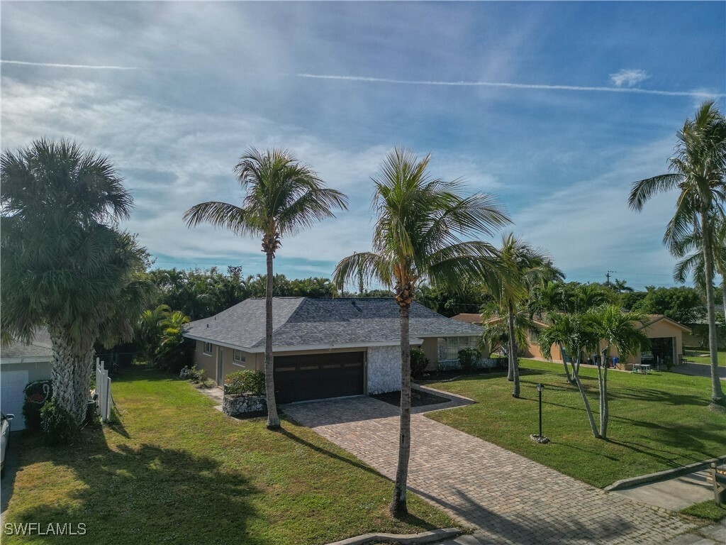 Property Photo: 1450 Tanglewood Parkway FL 33919