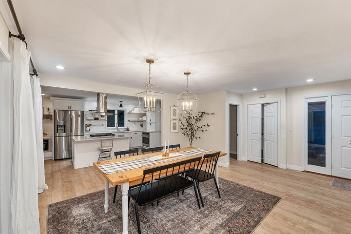 Property Photo: 115 Chase Way NH 03104