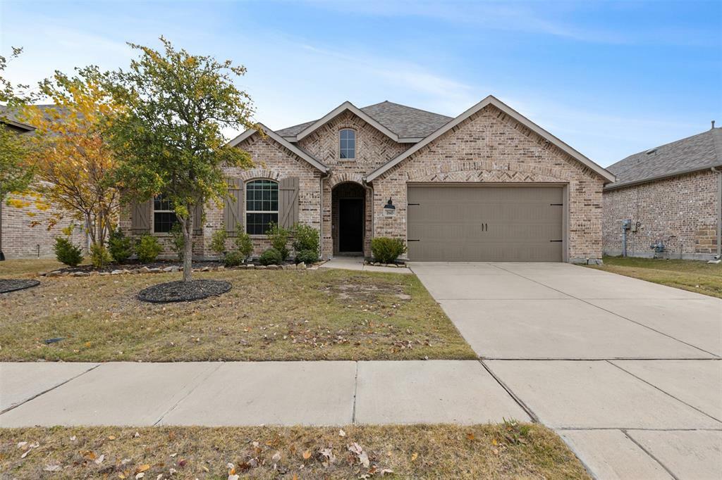 Property Photo:  1645 Castleford Drive  TX 75126 