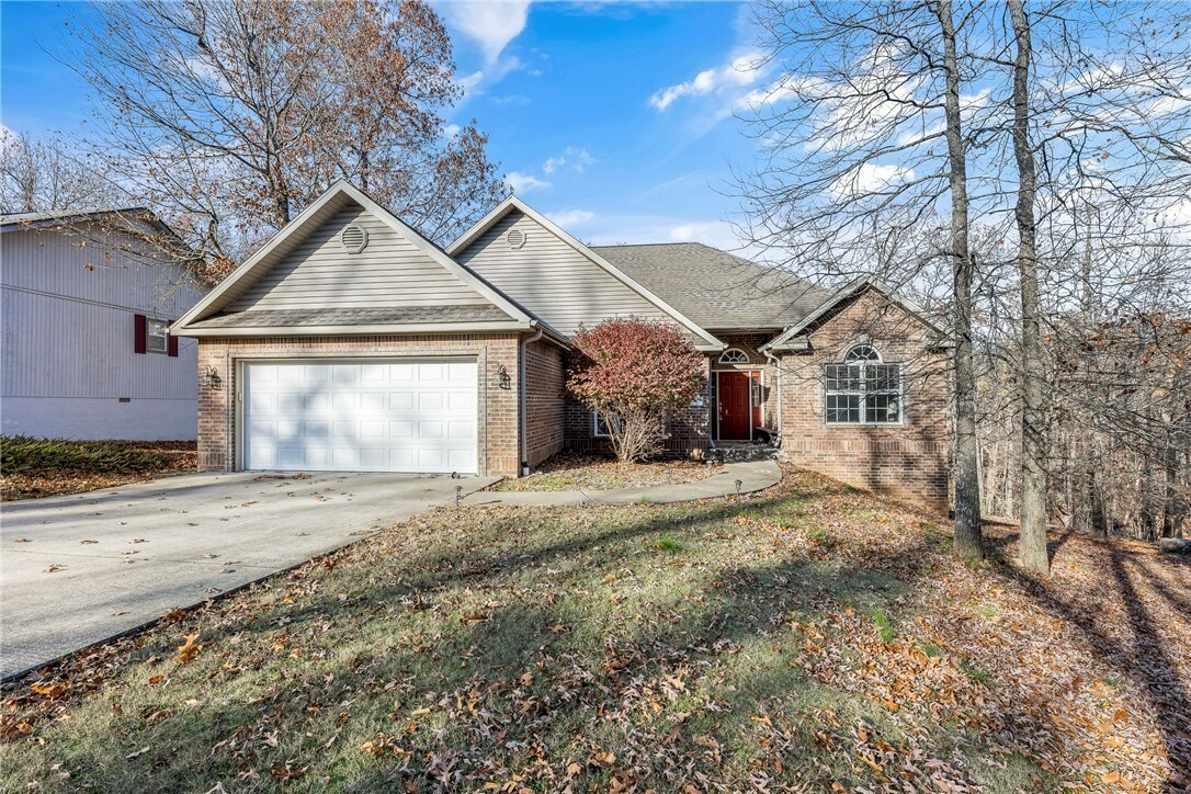 Property Photo:  10 Tuxford Circle  AR 72714 