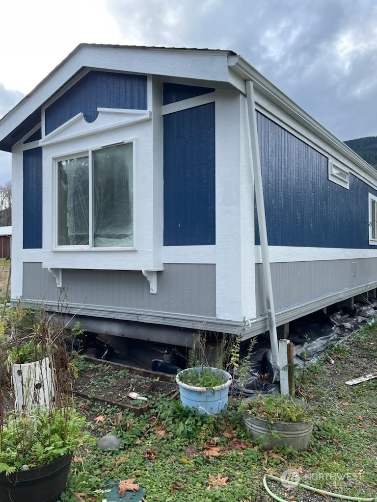 Property Photo:  329  Railroad  WA 98220 