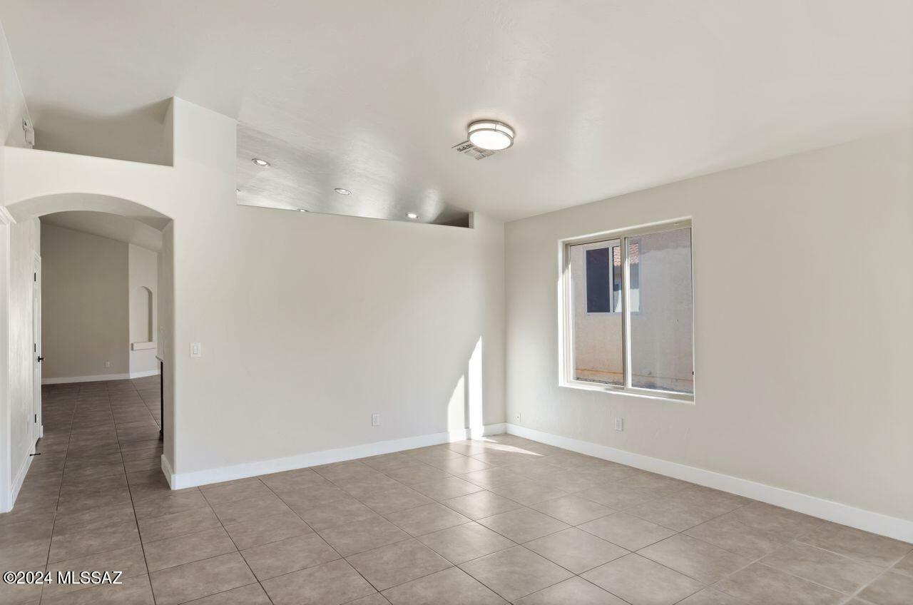 Property Photo:  558 W Faith Dawn Court  AZ 85704 