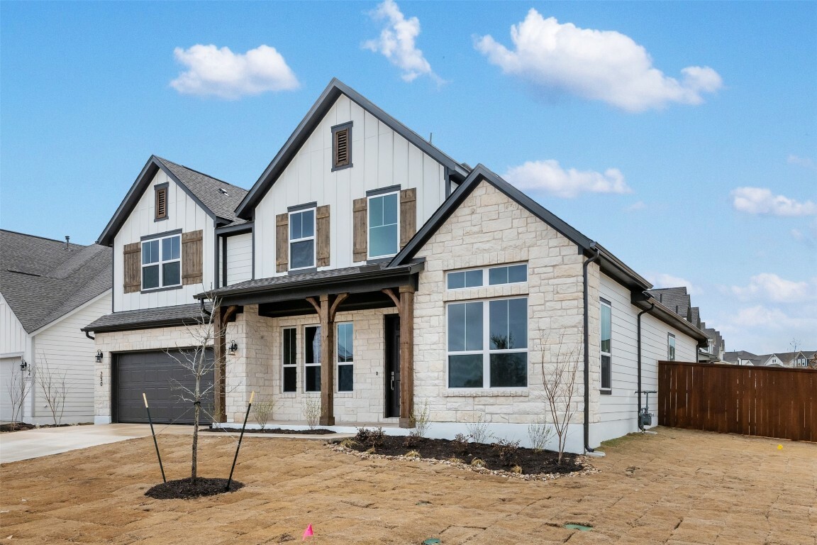 Property Photo: 250 Sage Thrasher Circle TX 78620