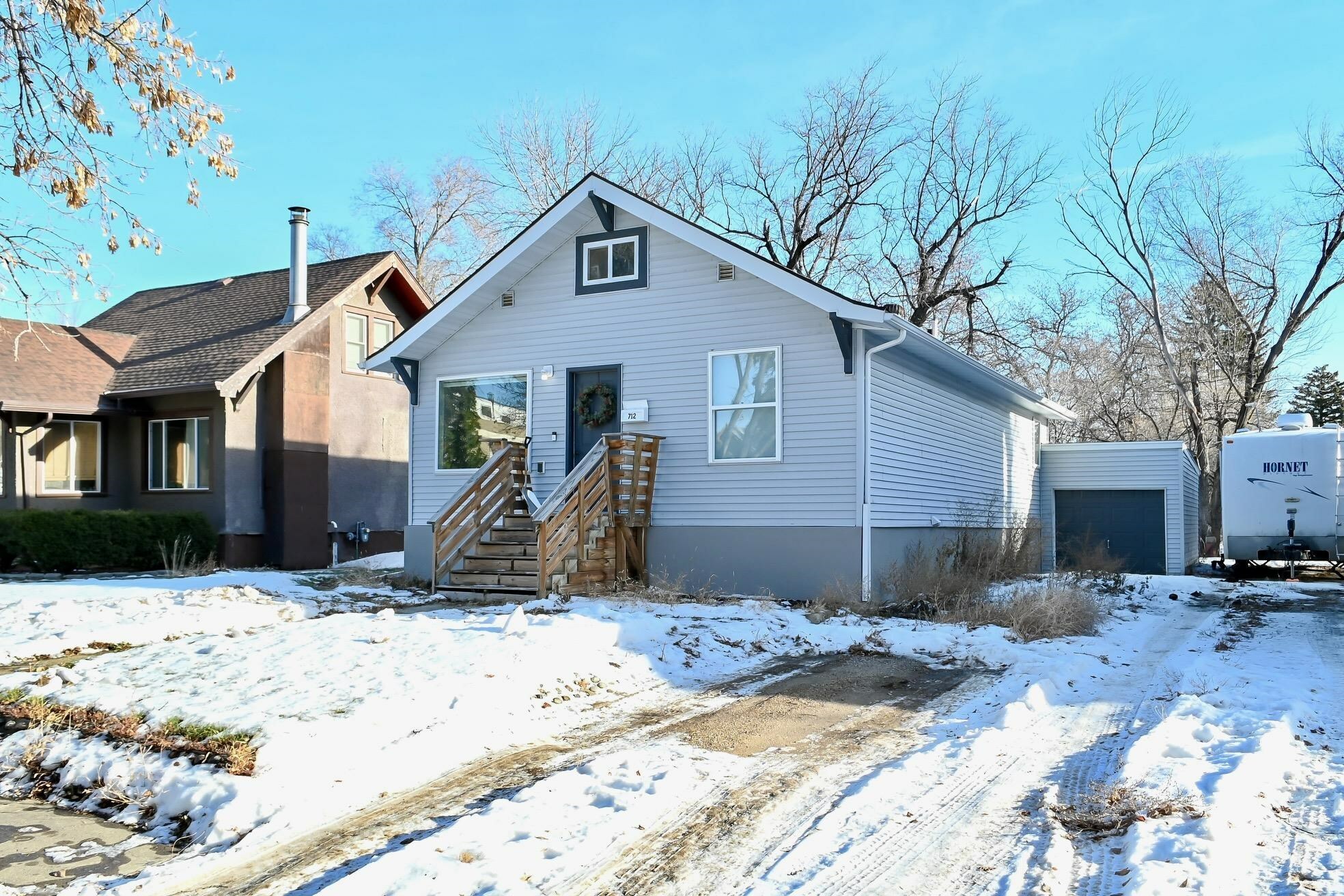 Property Photo:  712 5th Street NE  ND 58703 