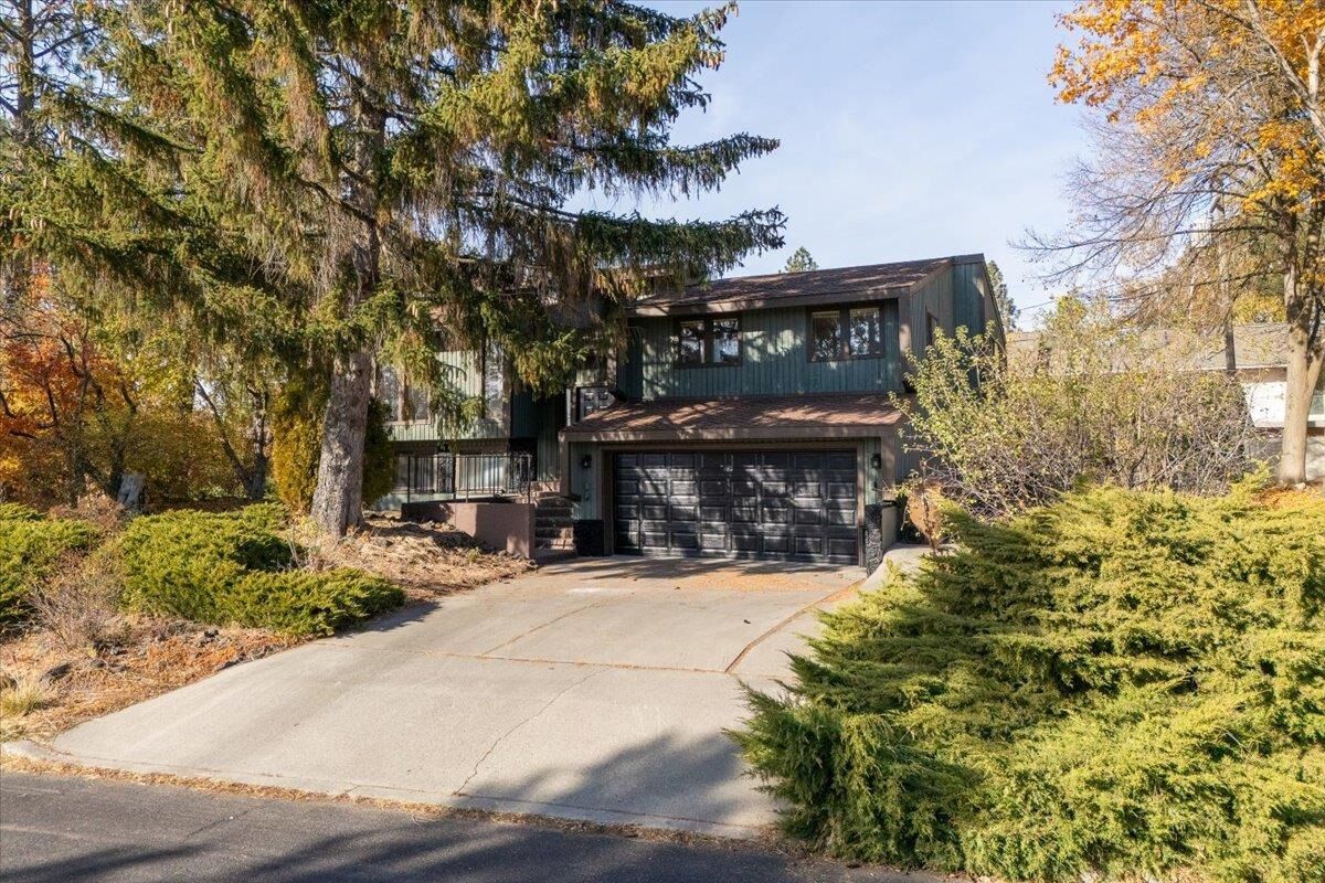 Property Photo:  2956 W 22nd Ave  WA 99223 