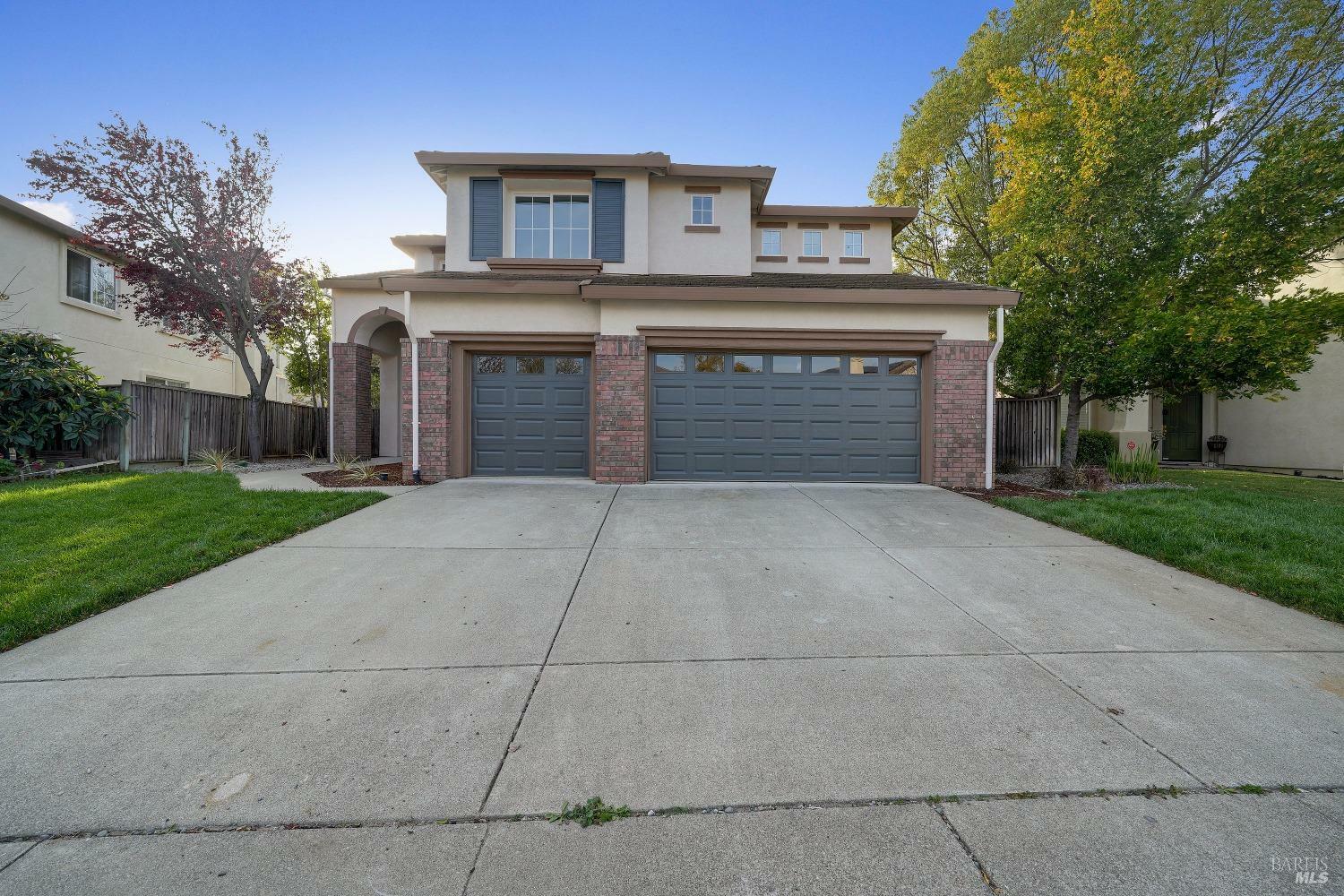 Property Photo:  2825 Shelter Hill Drive  CA 94534 