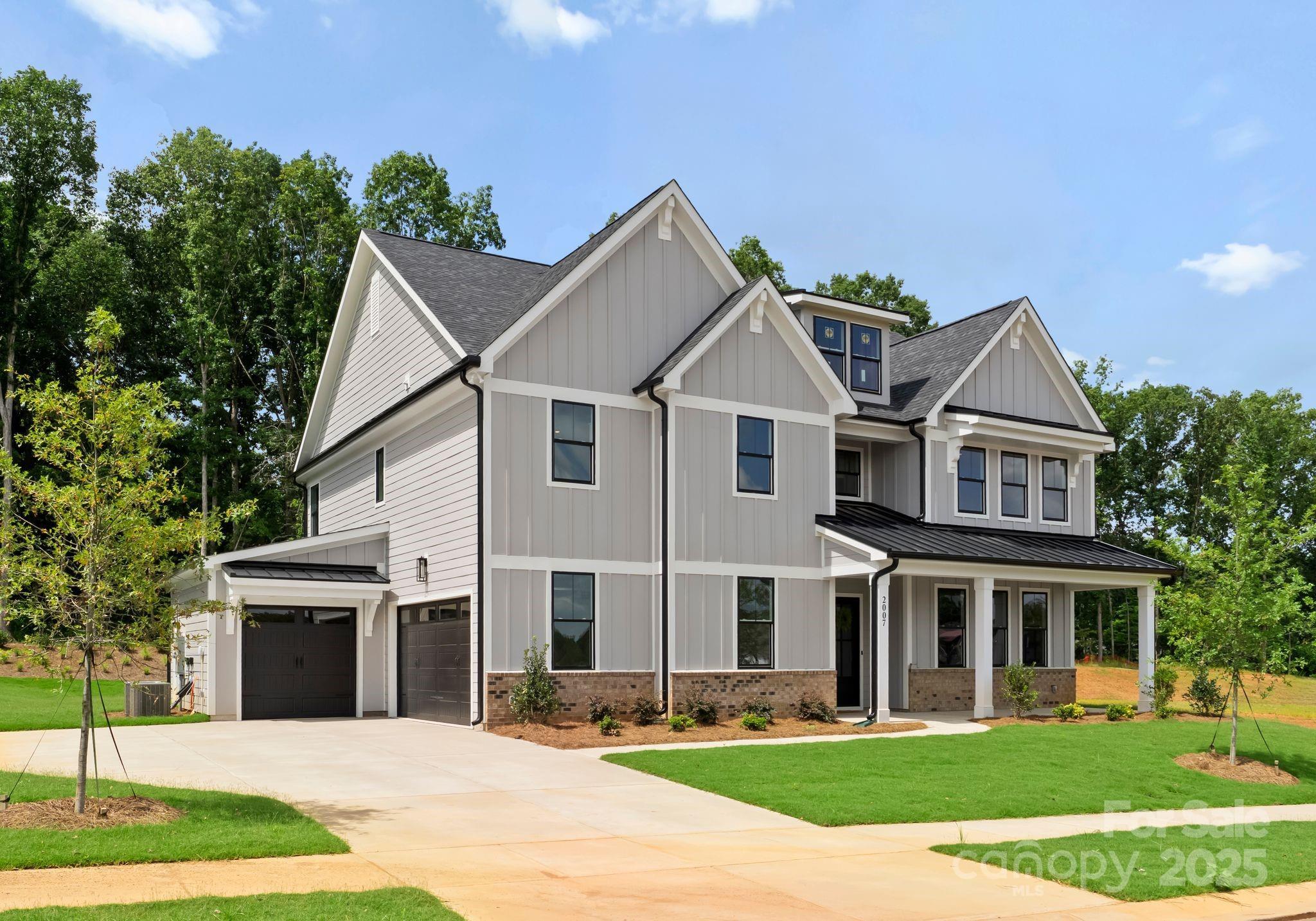 Property Photo: 2007 Kendall Drive 6 NC 28173