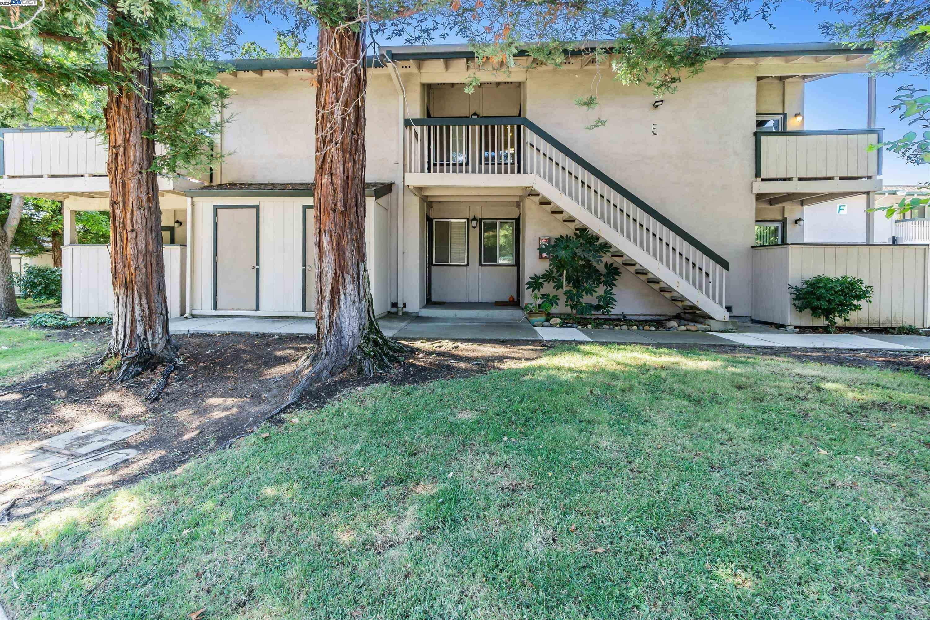 Property Photo:  5450 Concord Blvd E6  CA 94521 