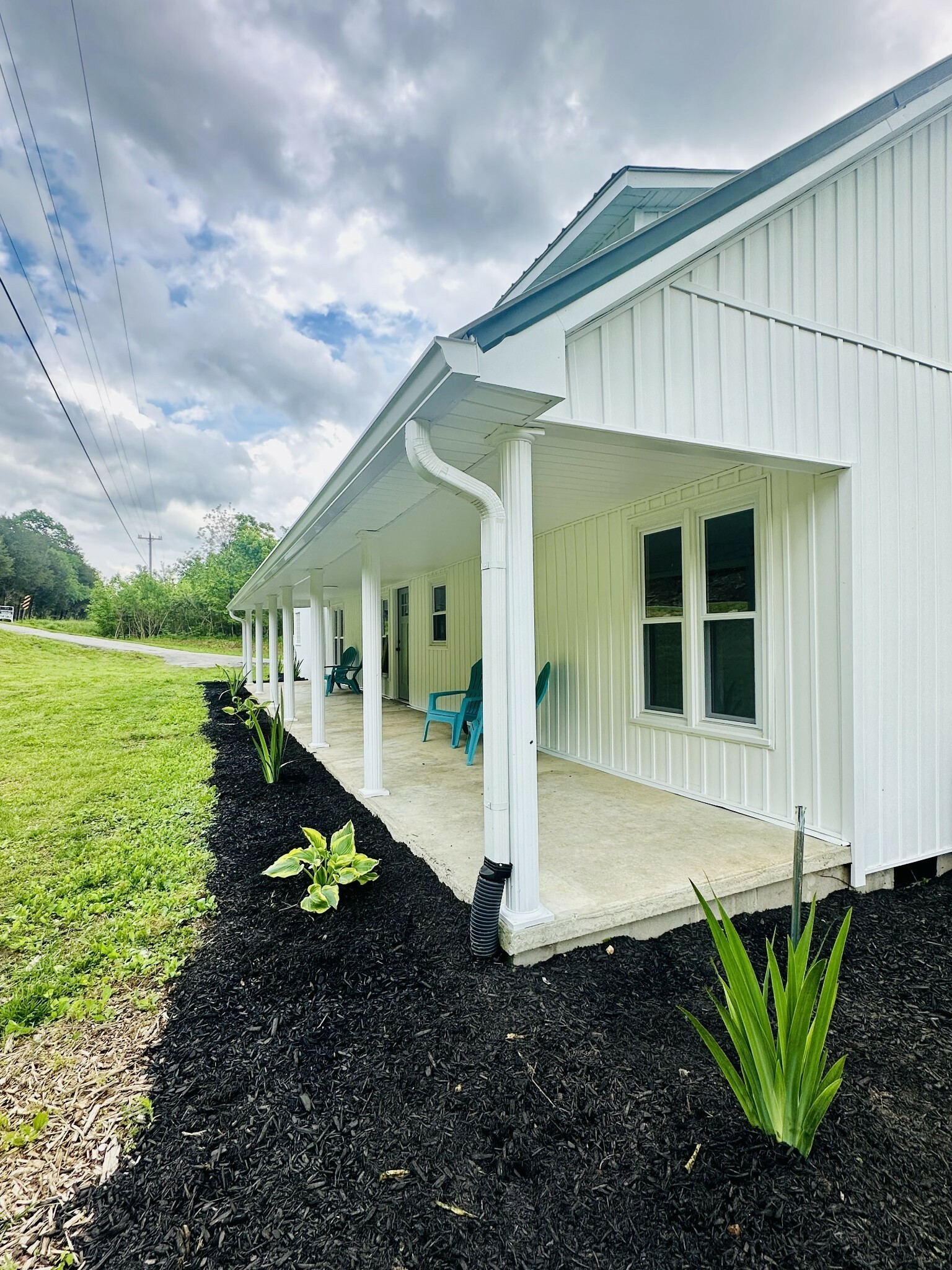 Property Photo: 2490 Wolf Creek Rd TN 38582