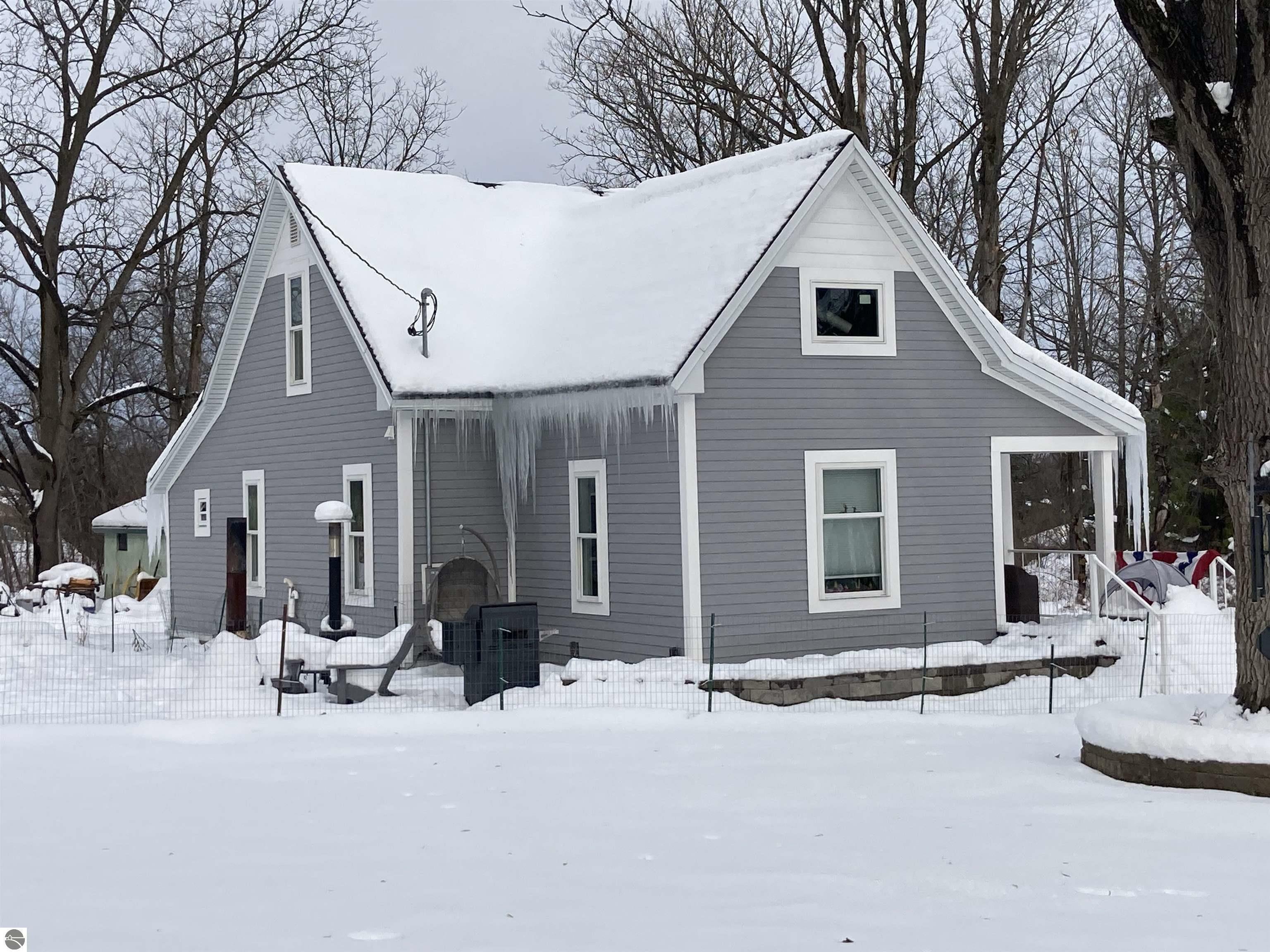 Property Photo:  3984 Cedar Run Road  MI 49684-9687 