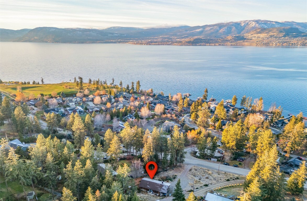 5127 Lakeshore Road  Kelowna BC V1W 4J1 photo