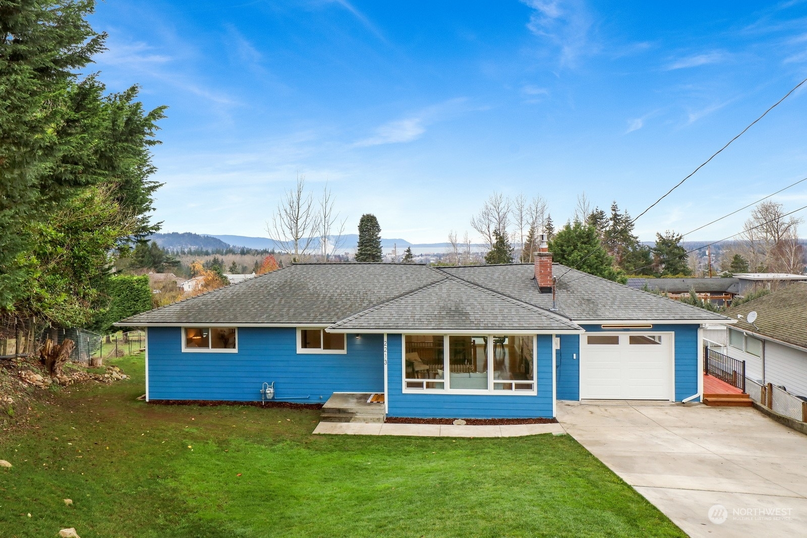 Property Photo:  2213  View Ridge Drive  WA 98229 