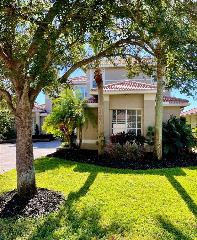 Property Photo:  2405 Little Eagle Lane SW  FL 32962 