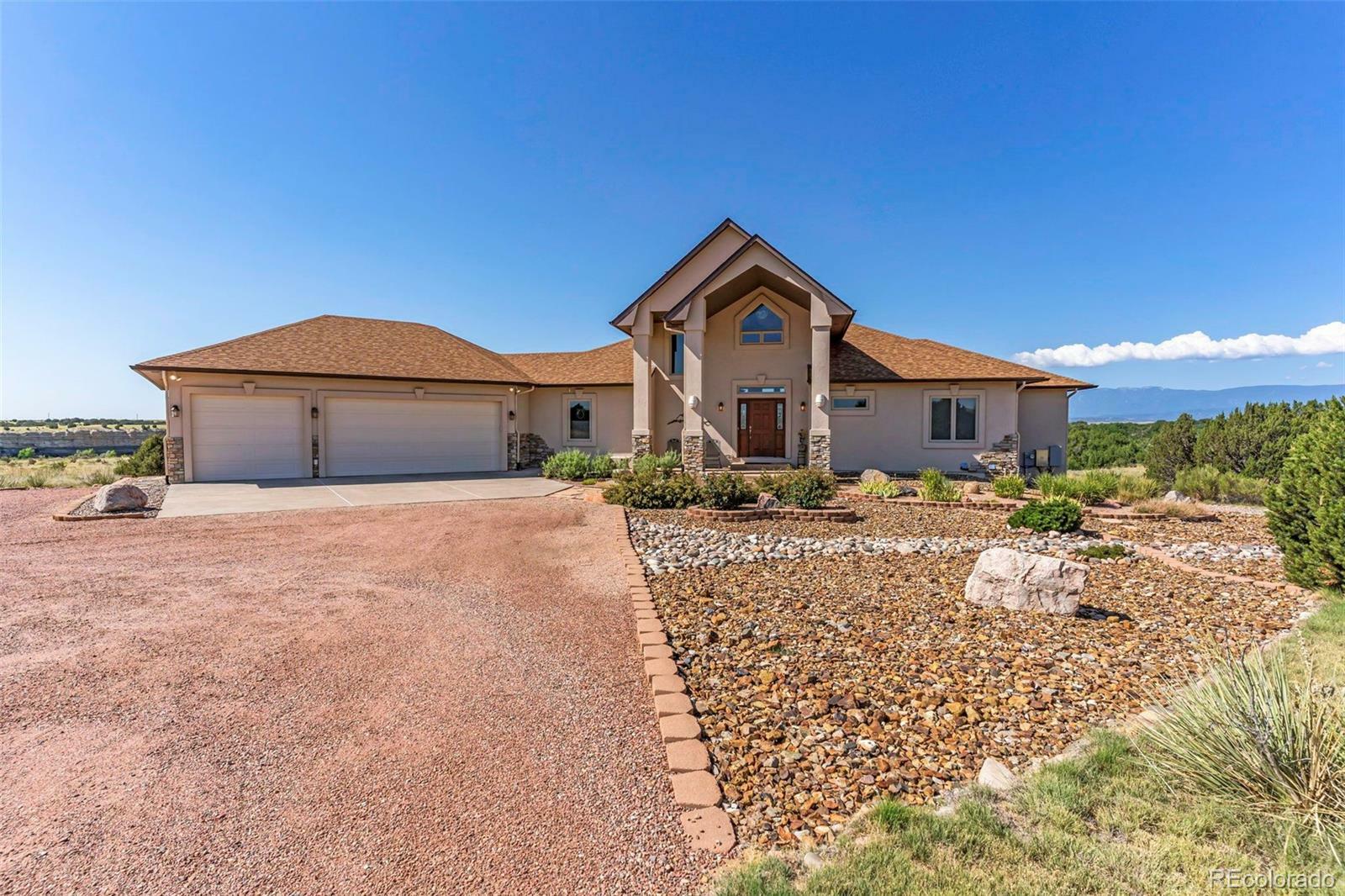 Property Photo:  5616 River View Lane  CO 81004 