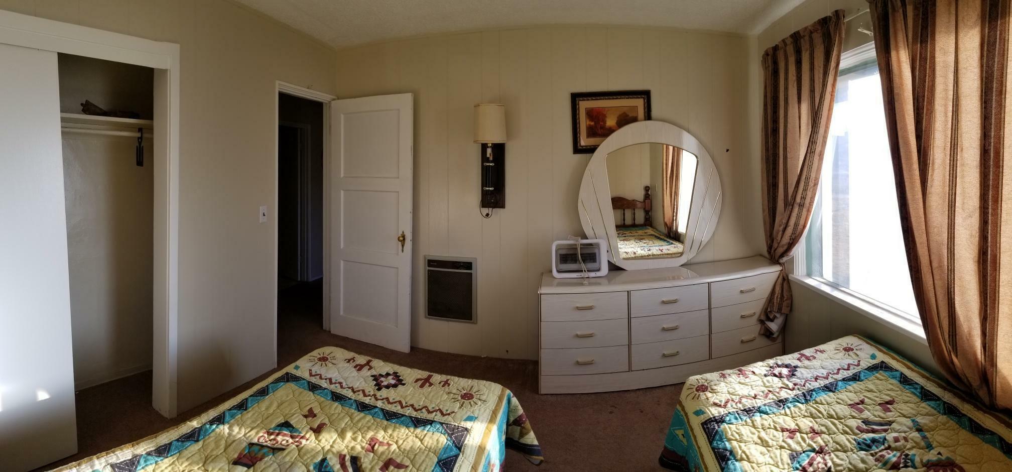 Property Photo: 360 N Main St UT 84759