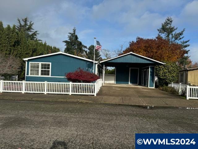 1721  Lambert St NW  Salem OR 97304 photo