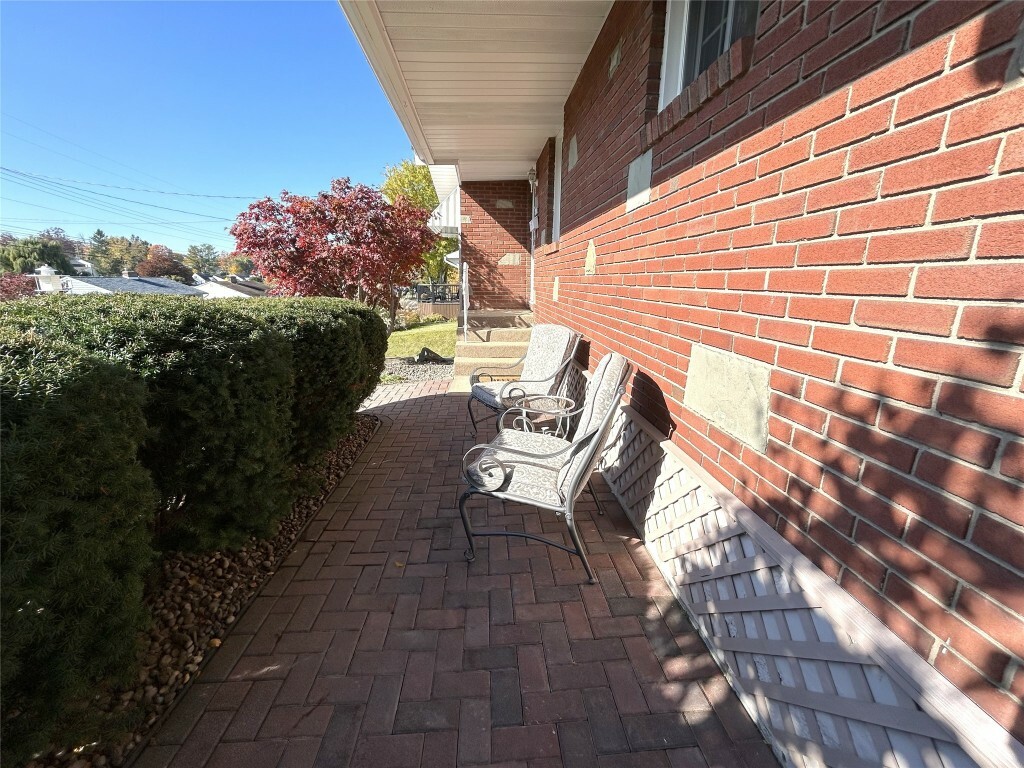 Property Photo:  2711 Smith Drive  NY 13760 