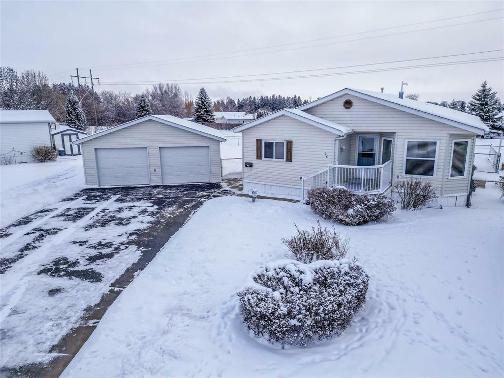 Property Photo:  26 Bluebird Crescent  MB R7C 1E3 