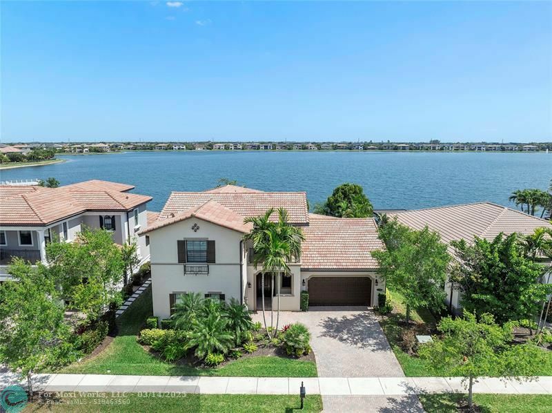 Property Photo:  8720 Watercrest Cir W  FL 33076 