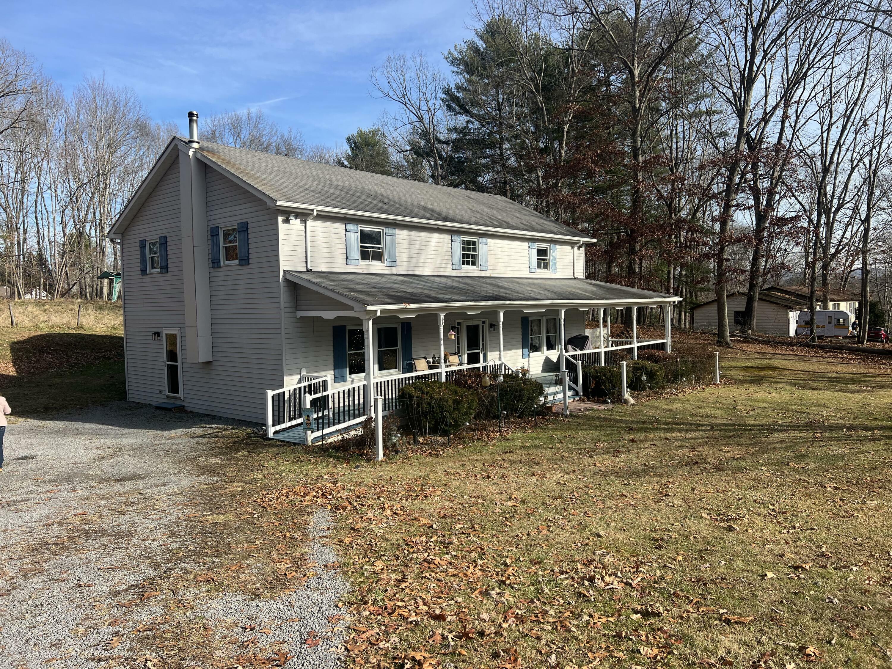 Property Photo:  205 Elizabeth Kay Ln  WV 24901 