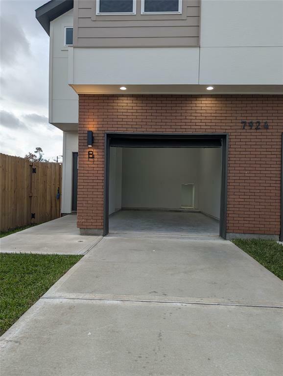 Property Photo:  7924 Booker Street B  TX 77028 