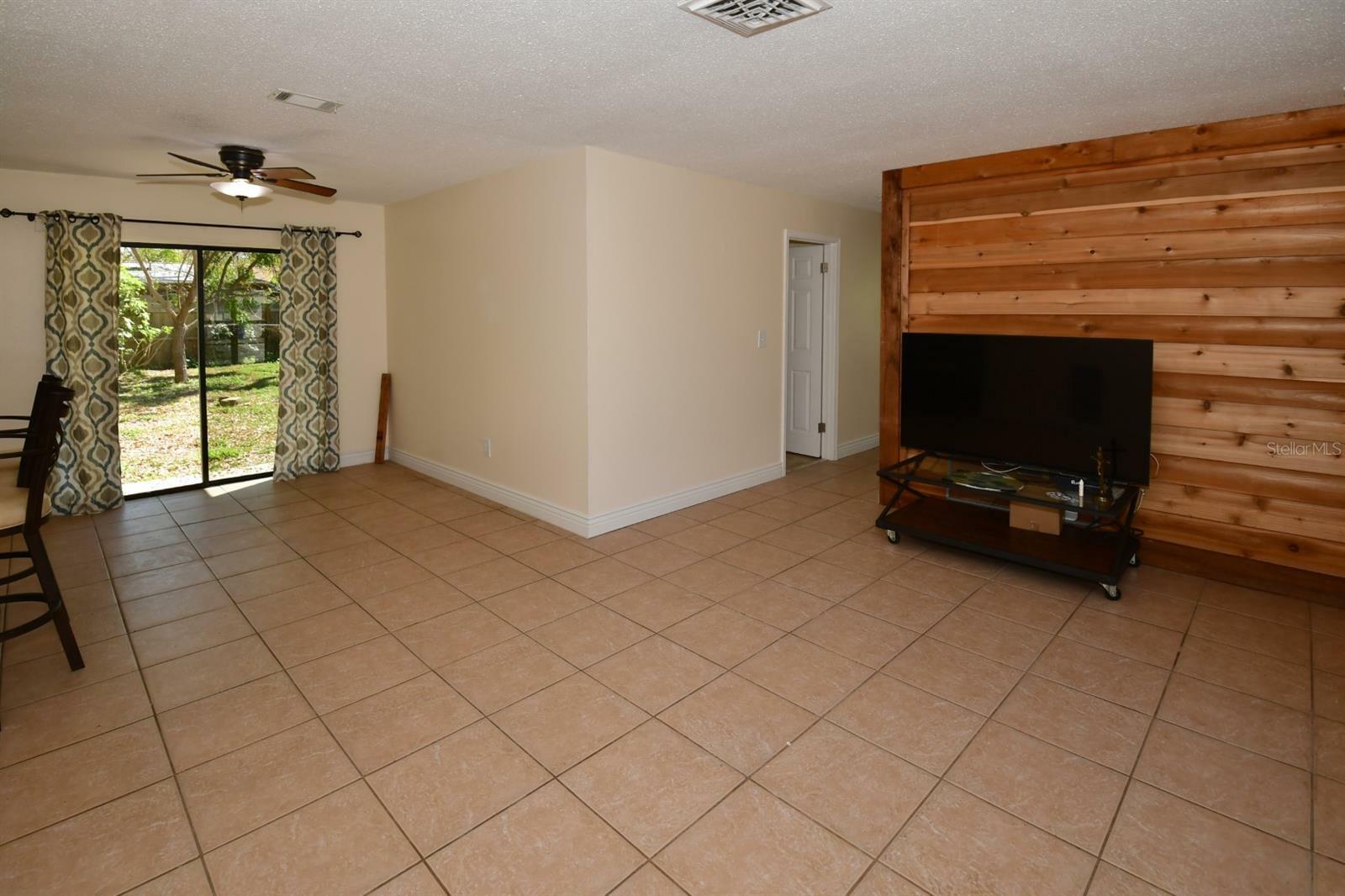 Property Photo: 9567 85th Street FL 33777