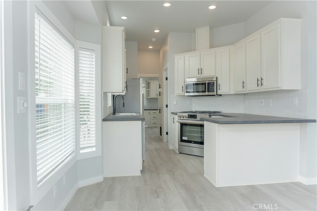 Property Photo:  3600 W Florida Avenue 677  CA 92545 