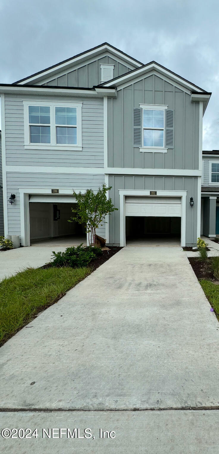Property Photo: 201 Seaport Breeze Road FL 32095