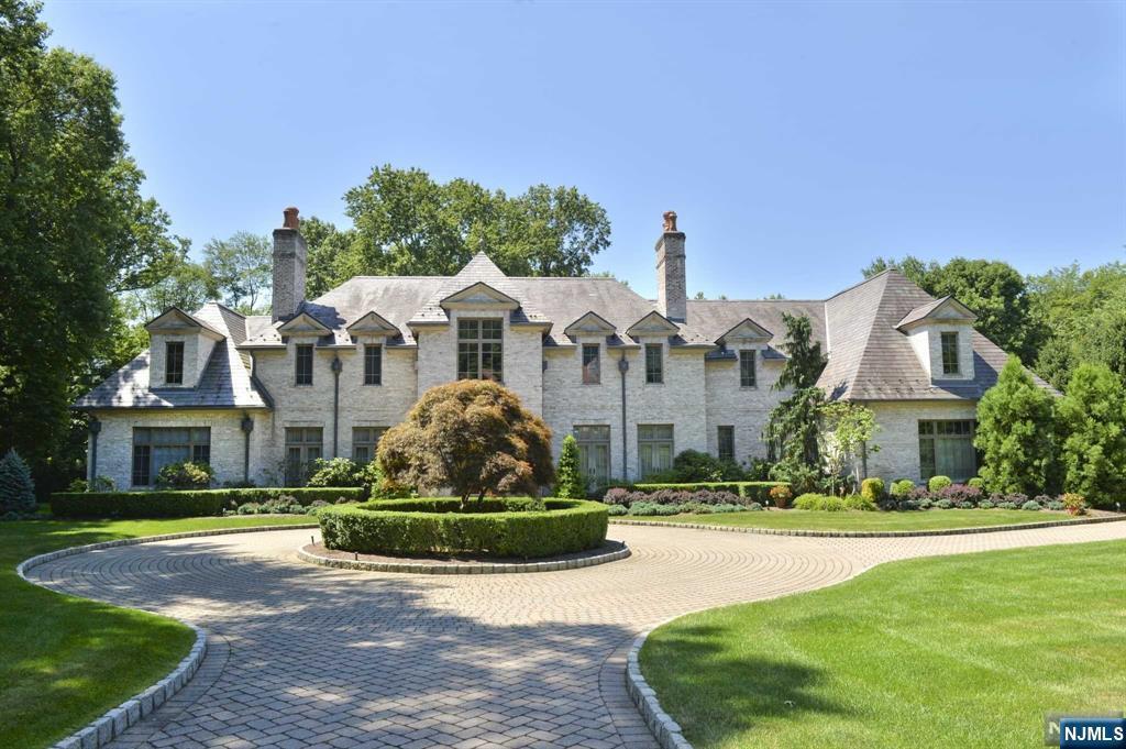 Property Photo:  10 Alford Drive  NJ 07458 