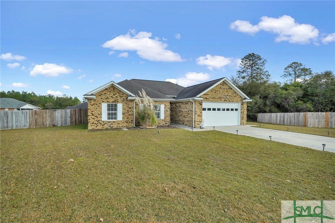 Property Photo:  227 Appling Street  GA 31313 