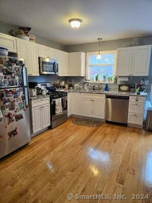 Property Photo:  9 Staeth Road  CT 06424 