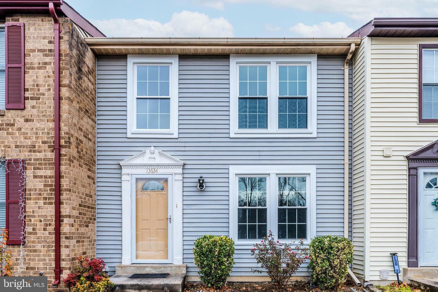 Property Photo: 13634 Clarendon Springs Court VA 20121