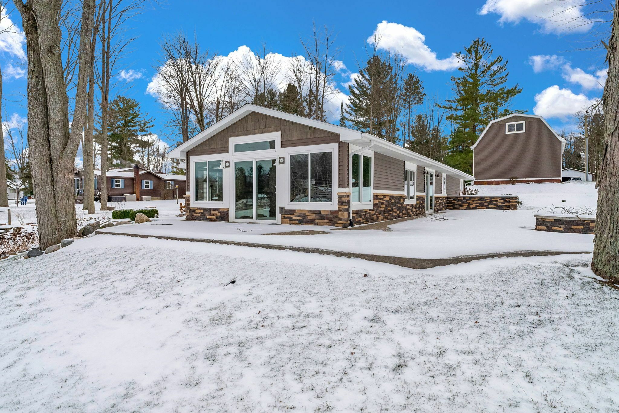 Property Photo:  1571 Loebrich Drive  MI 48624 8350 