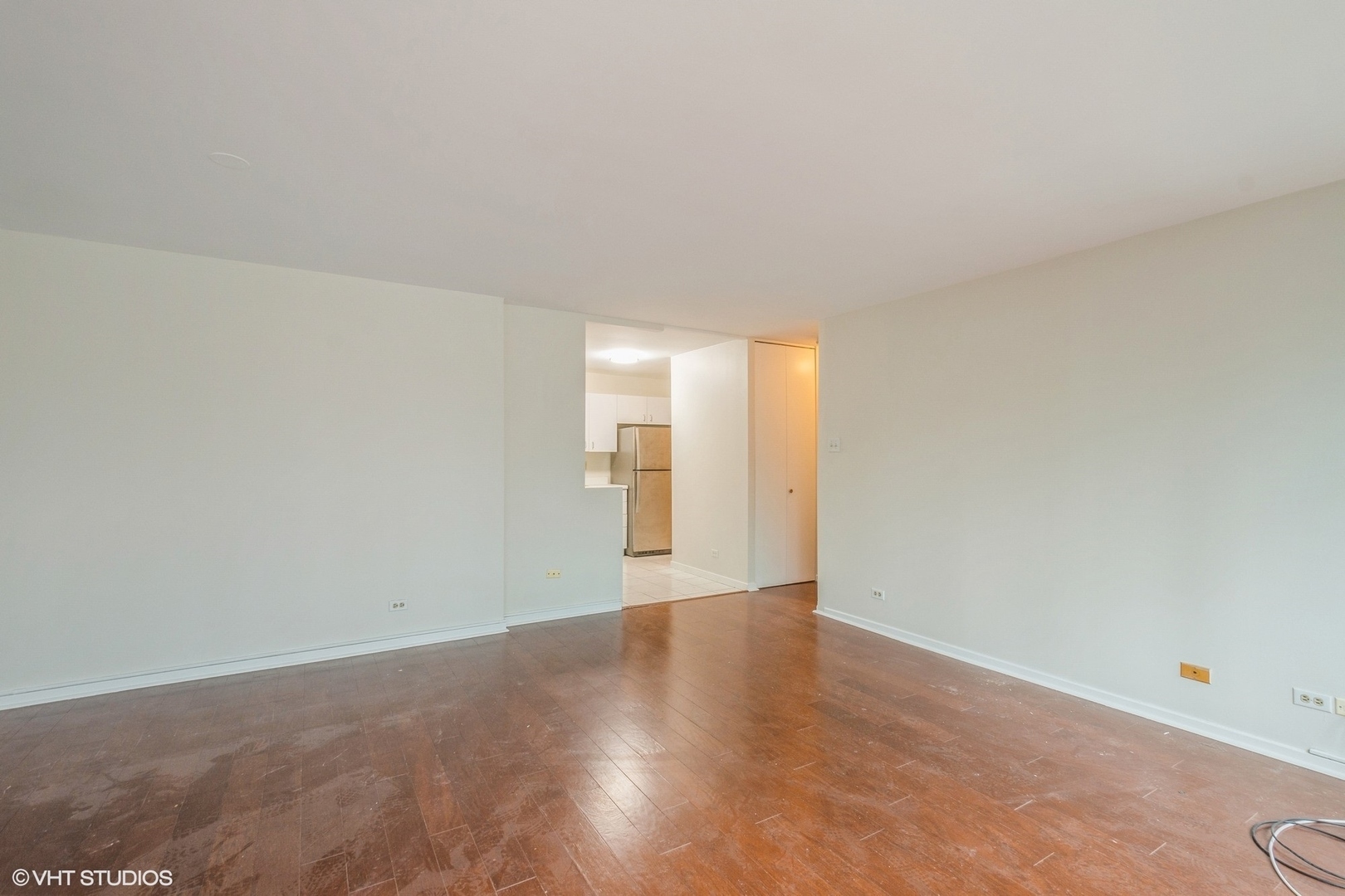 Property Photo:  211 E Ohio Street 2318  IL 60611 