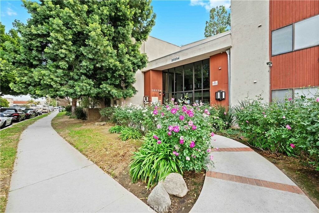 Property Photo:  20234 Cantara Street 317  CA 91306 