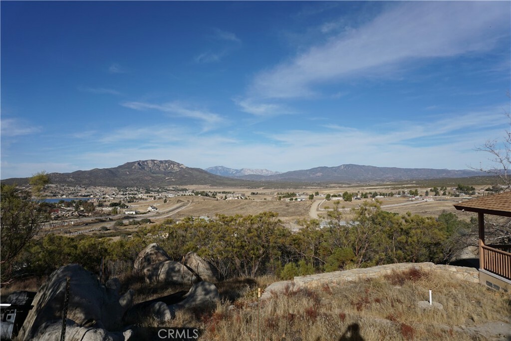 Property Photo:  49947 Bradford Road  CA 92536 