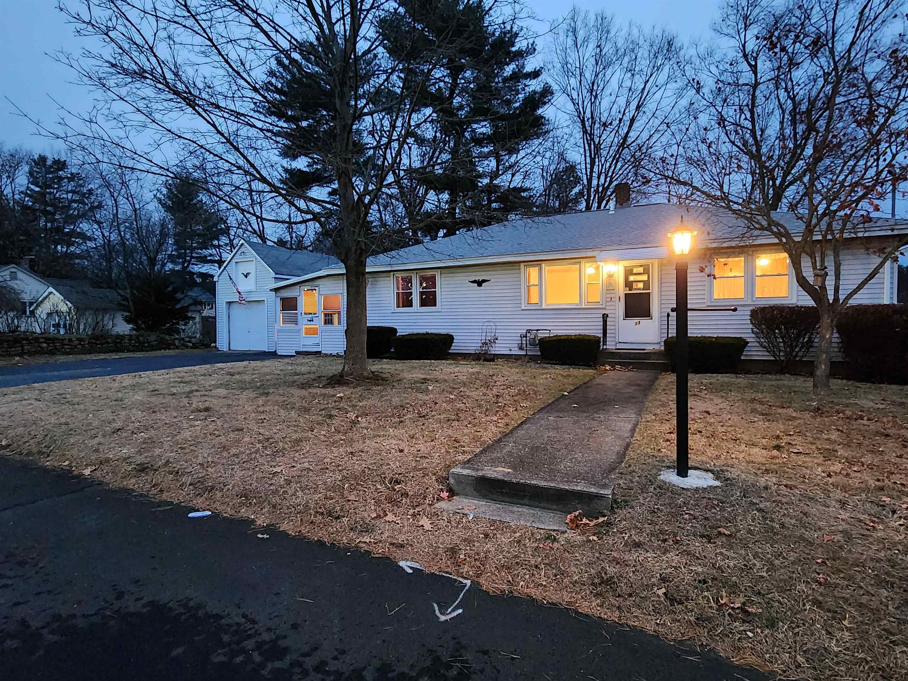 Property Photo:  13 West Hobart Street  NH 03060 