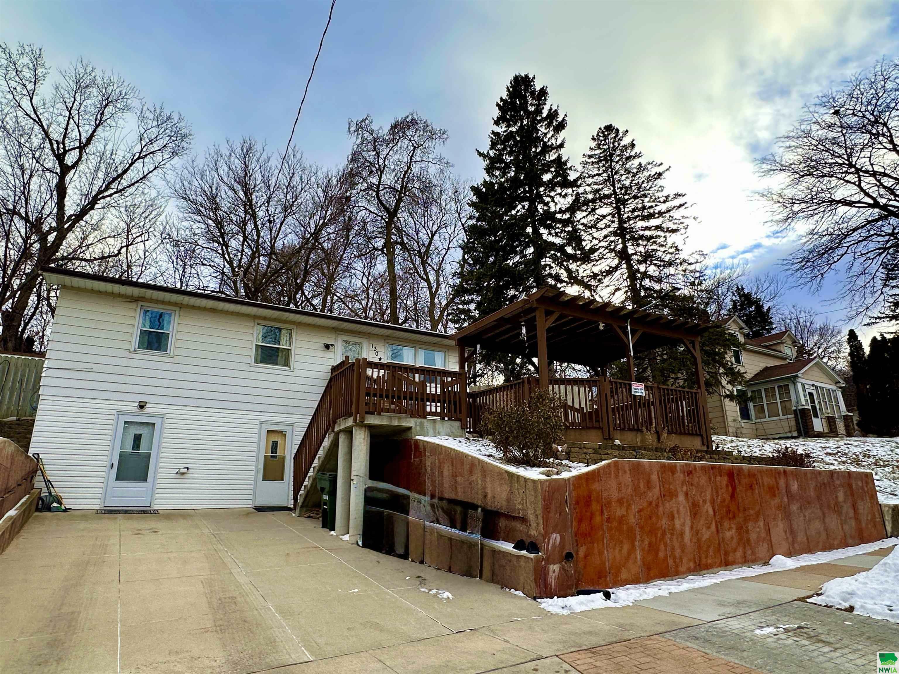 Property Photo:  1304 22nd Street  IA 51104 