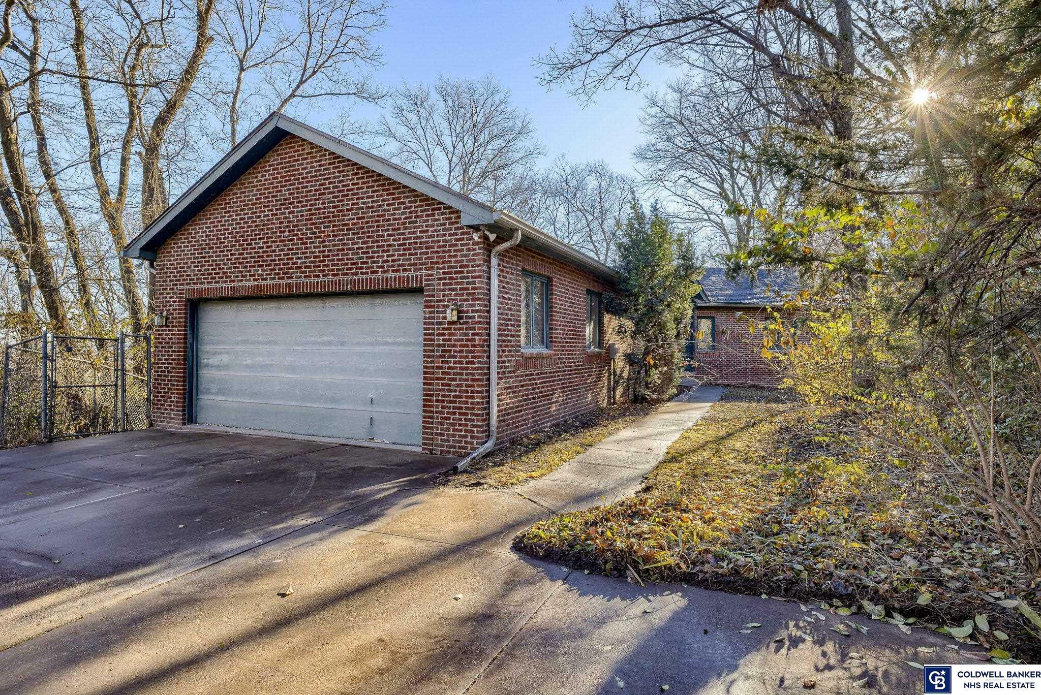 Property Photo: 14703 Bluejay Way NE 68048