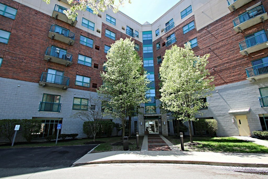 Property Photo: 175 Cottage Street 514 MA 02150