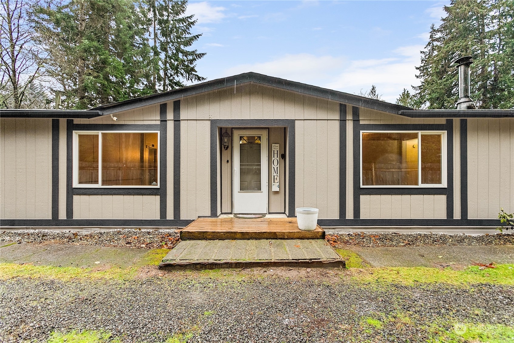 Property Photo: 6718 SE Garfield Street WA 98366