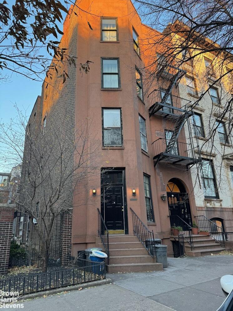 Property Photo:  103 Joralemon Street  NY 11201 