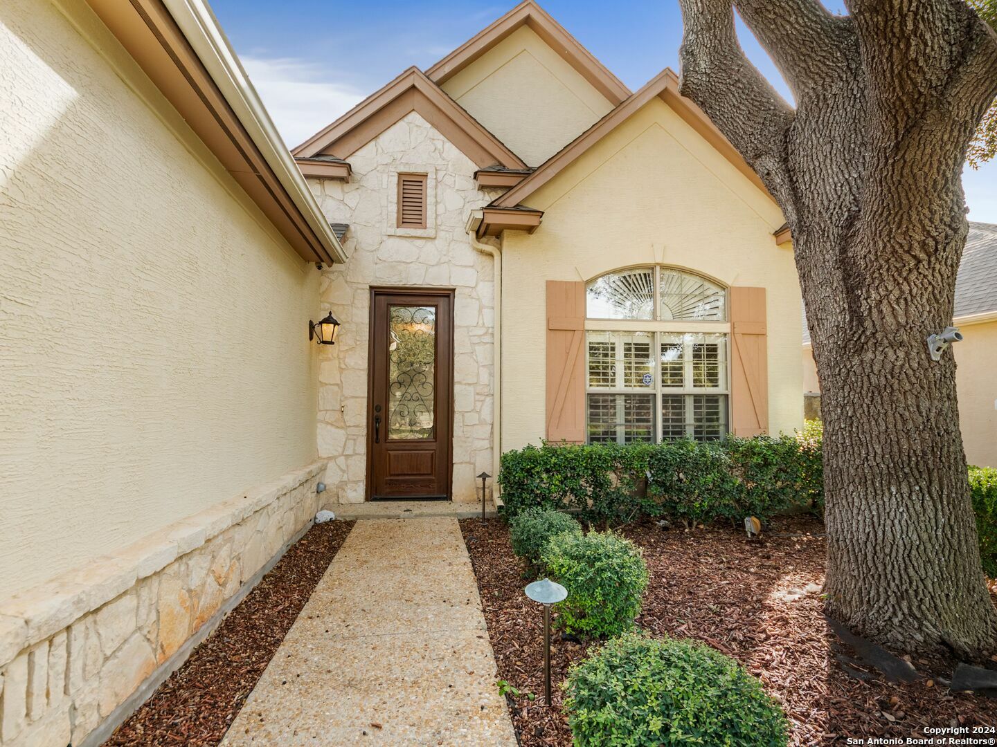 Property Photo:  3706 Rustling Oaks  TX 78259 