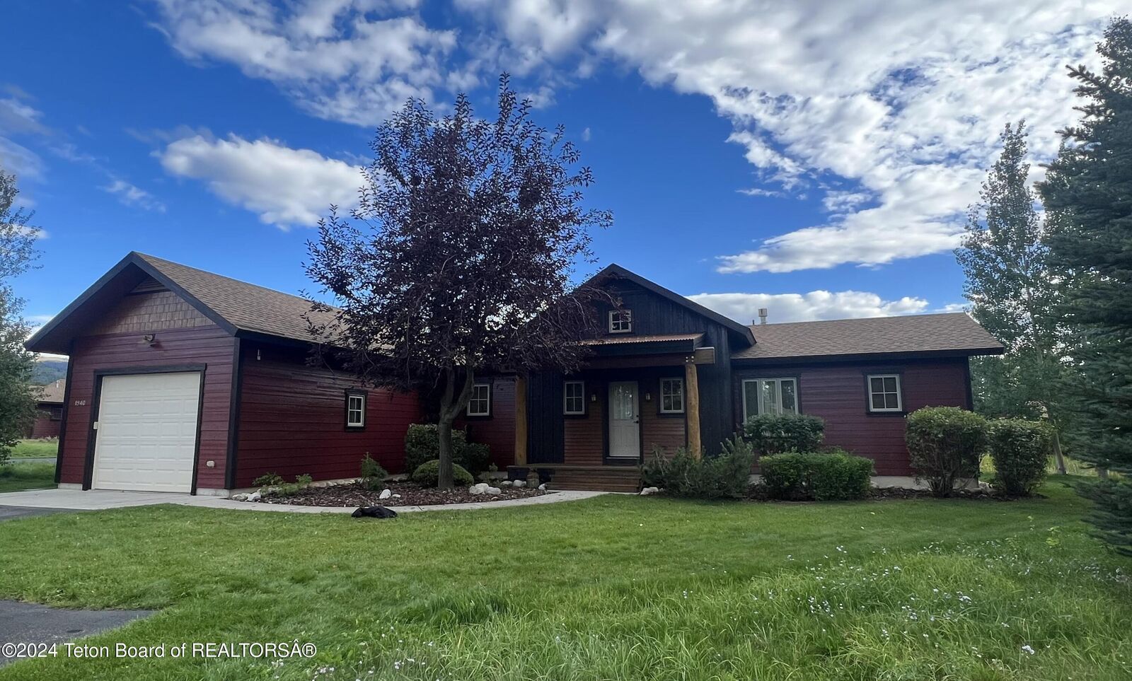MLS#24-2890: 1940 Creek Resort Circle, Driggs, ID 83422